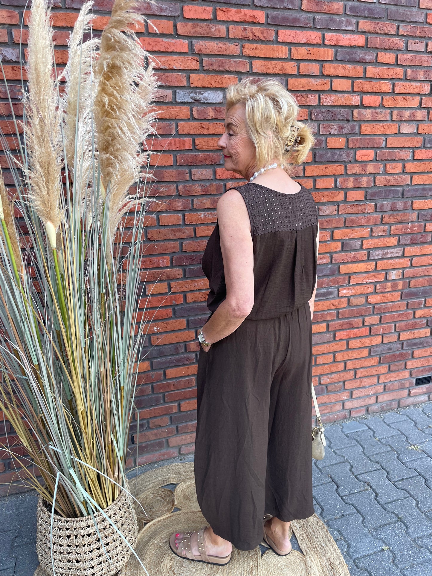 Set Jari bruin