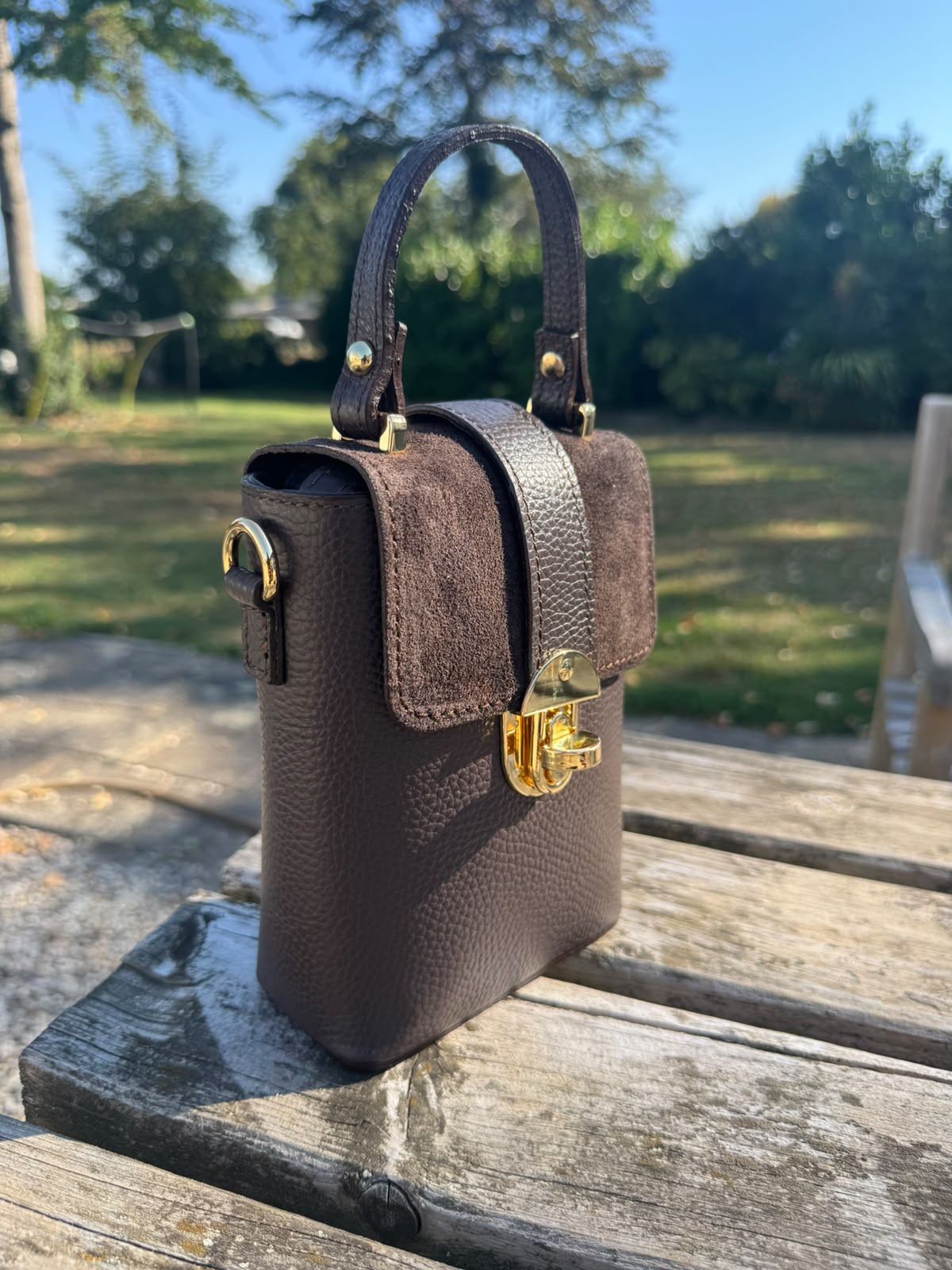 Tas Trey bruin
