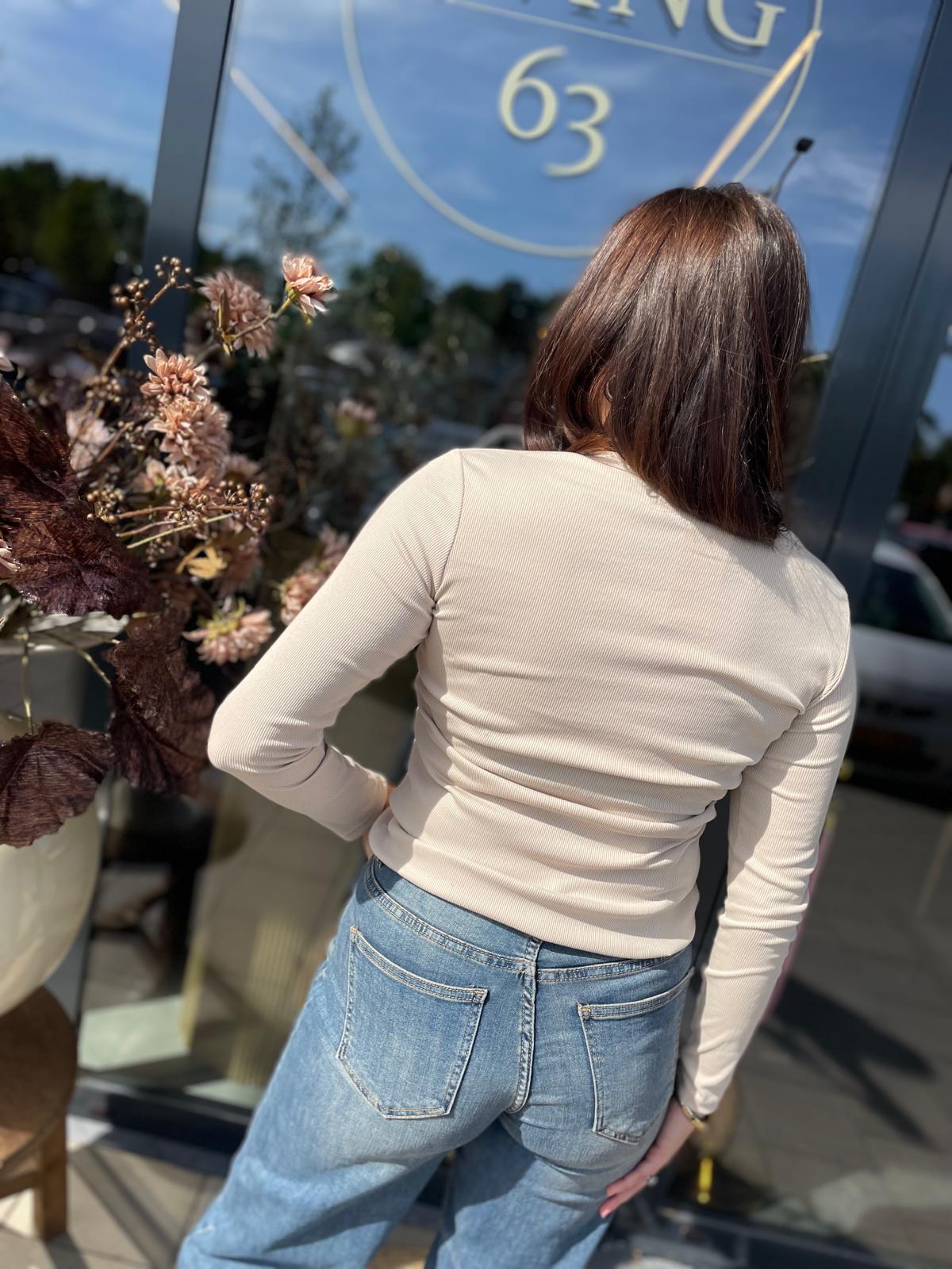 Truitje basis Kyra beige