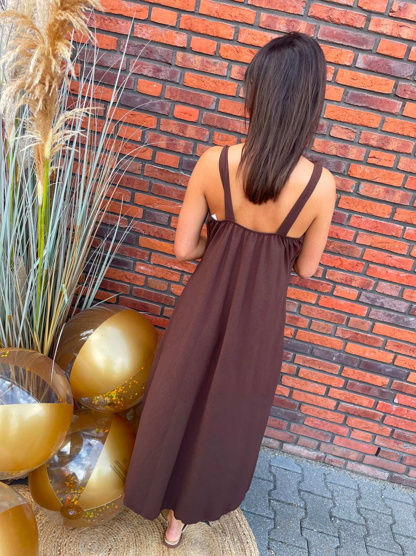 Jurk Mindy lang bruin