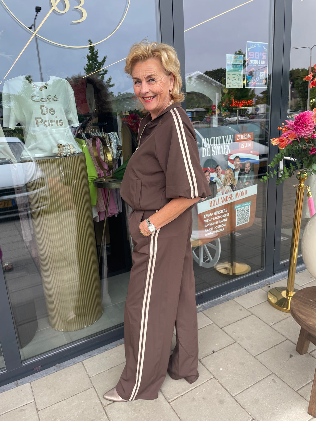 PRE-ORDER Gilet Lare Bruin Streep