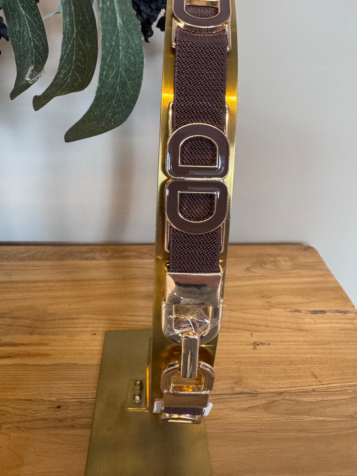 Elastische riem Tara bruine detail