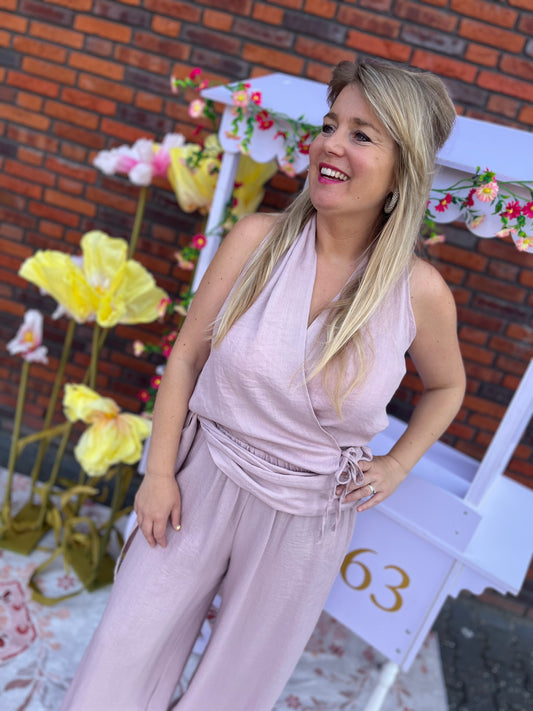 Top lisa rose