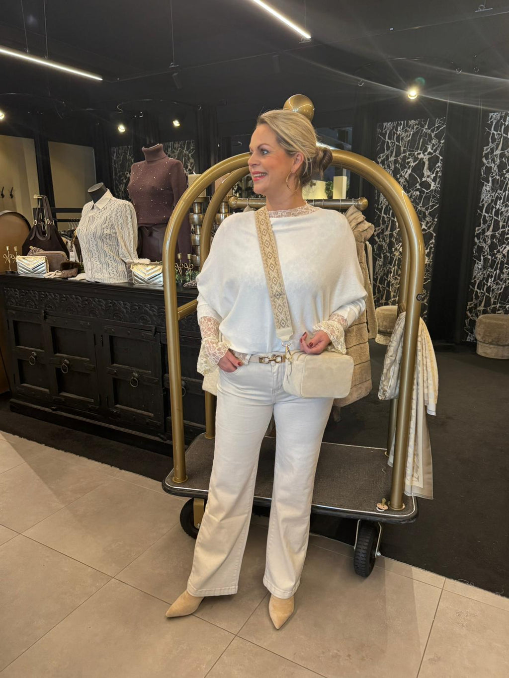 Vleermuis trui Vive wol wit