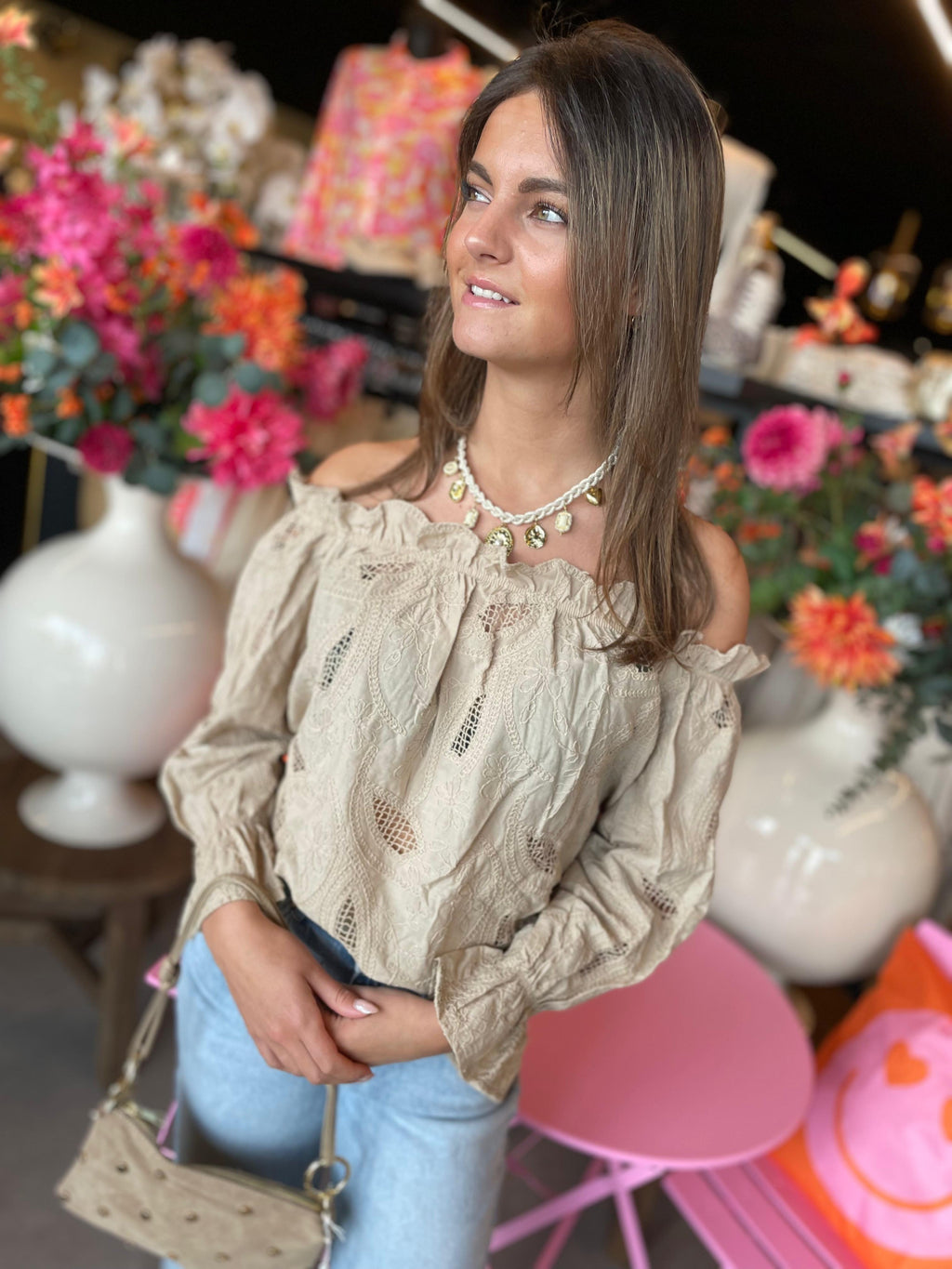 Off shoulder top Reuske taupe