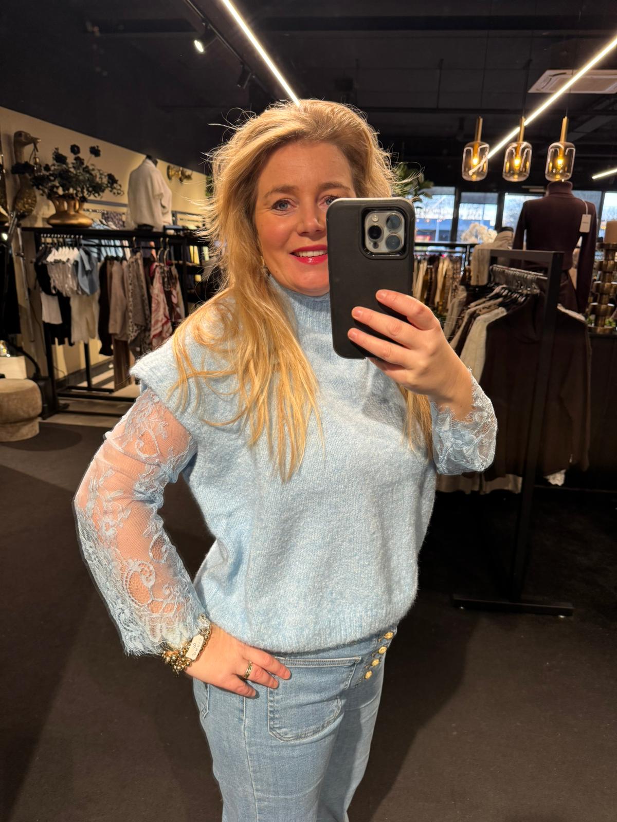 Trui Joan kanten mouw