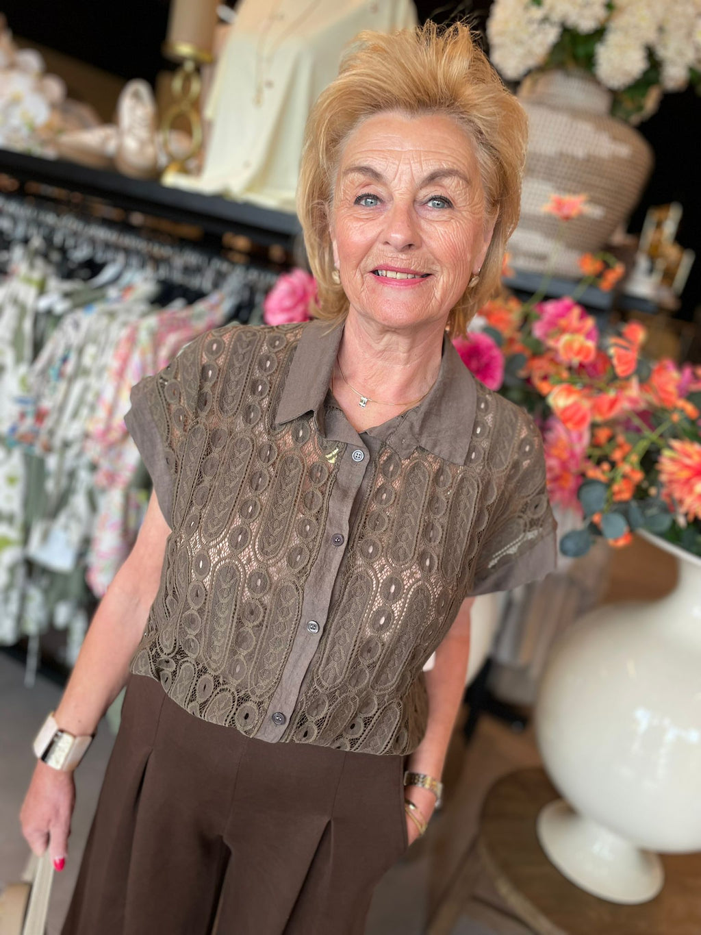 Blouse gehaakt Jeltje bruin