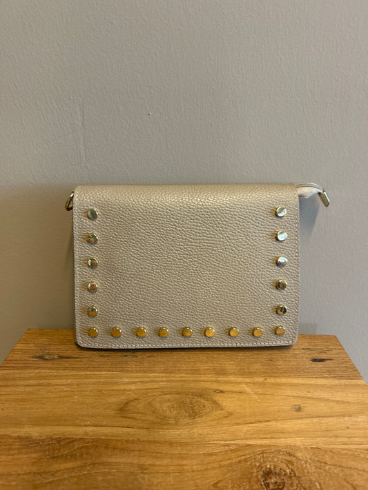 Tas met studs taupe