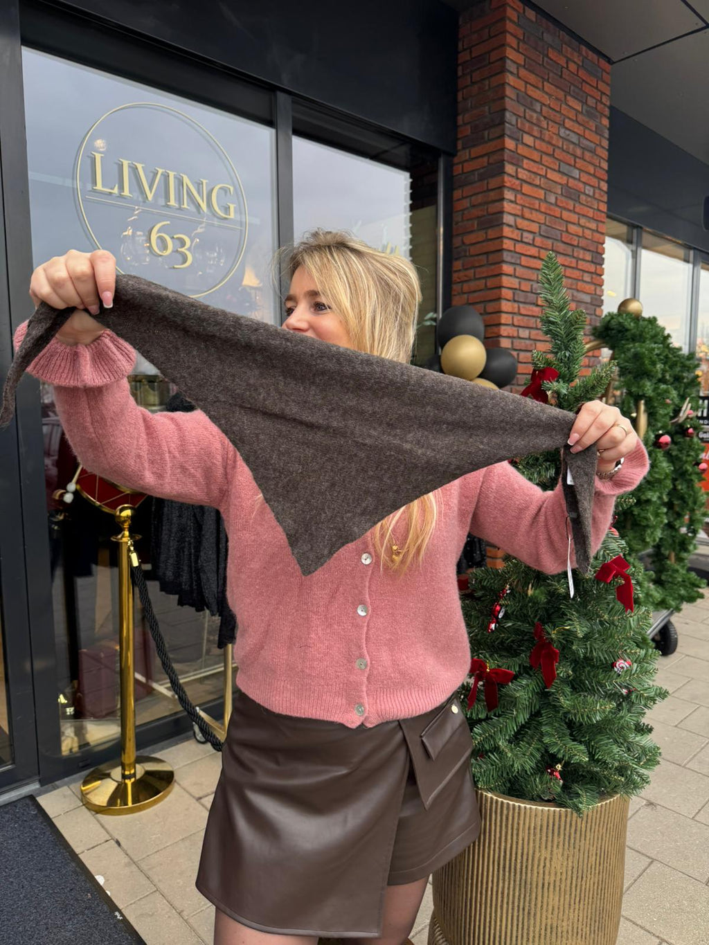 Driehoek sjaaltje Lina bruin