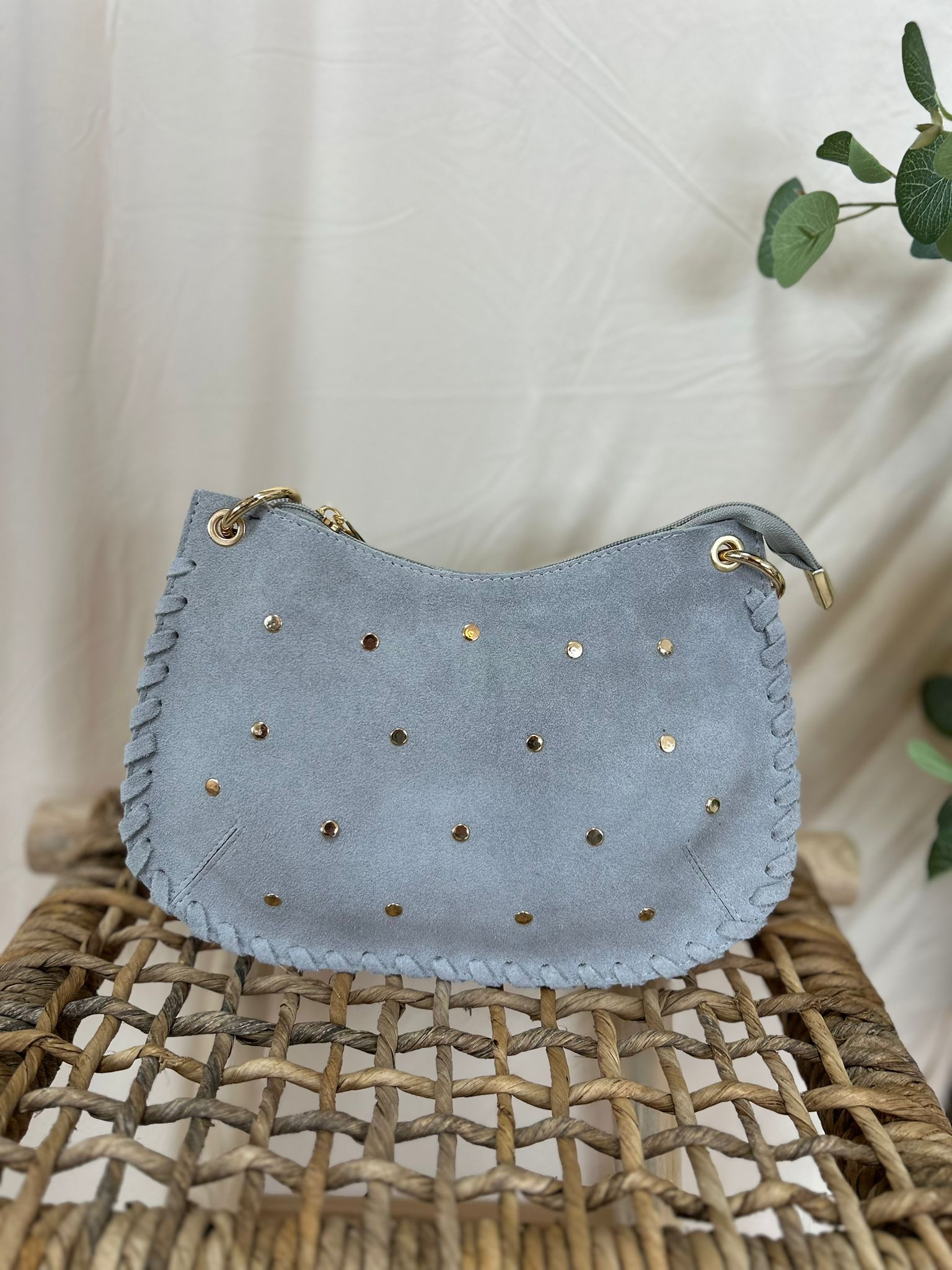 Casey Tas met studs blauw
