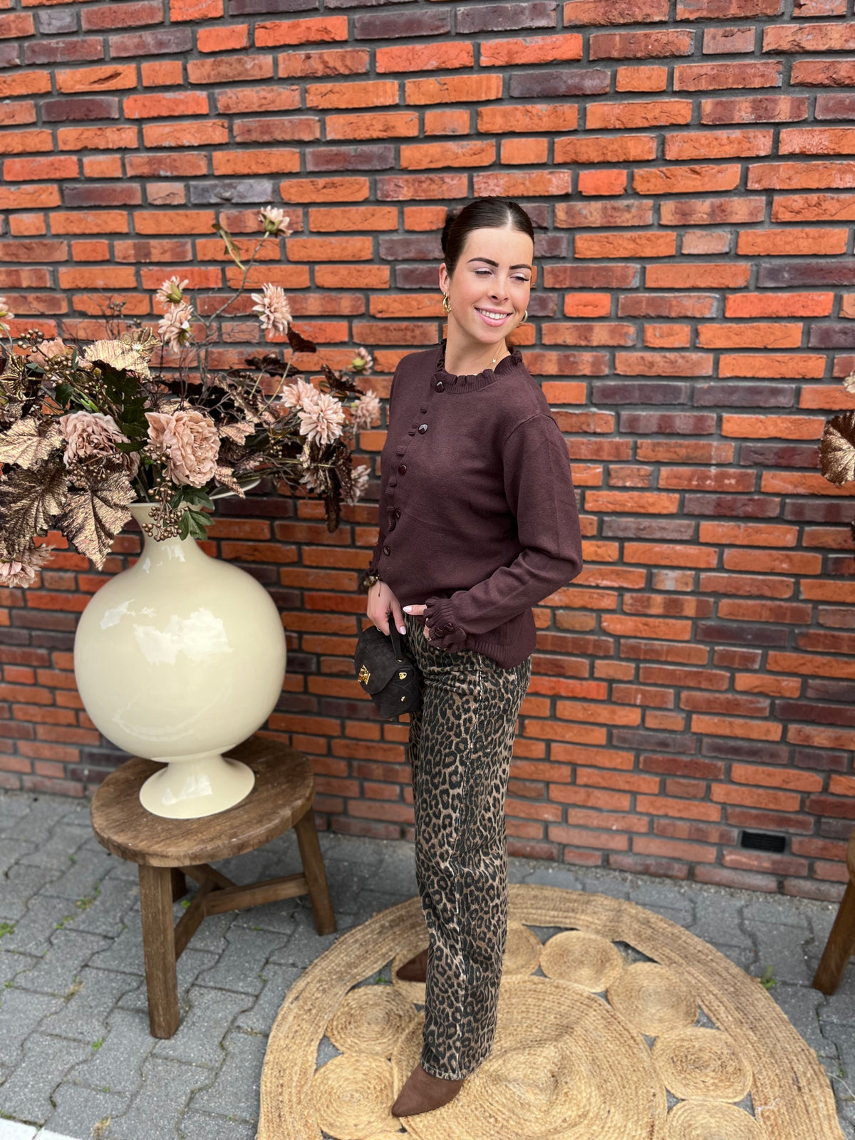 Vest Livia bruin