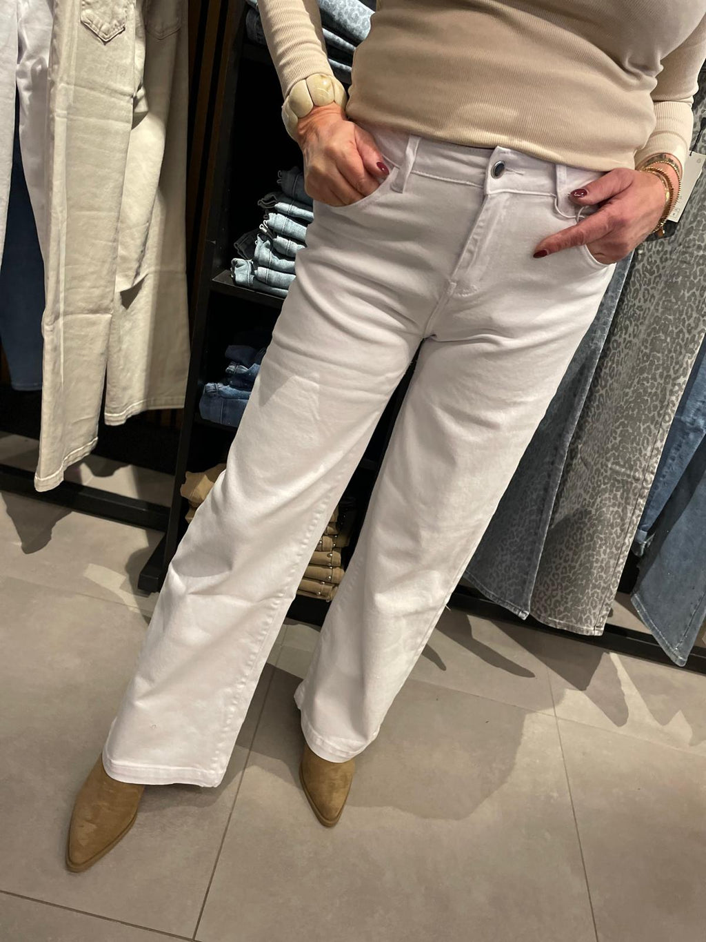 Jeans Jolanda wit LW1807