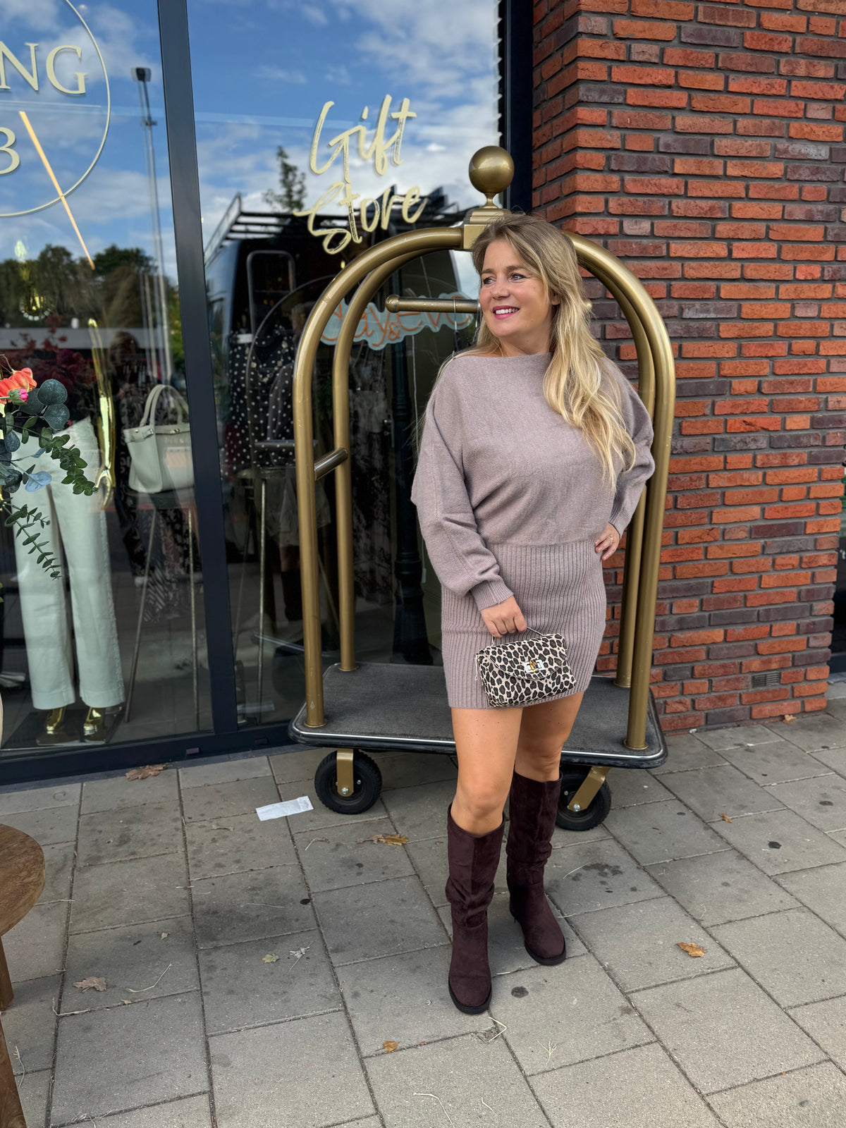 Jurk Maaike taupe