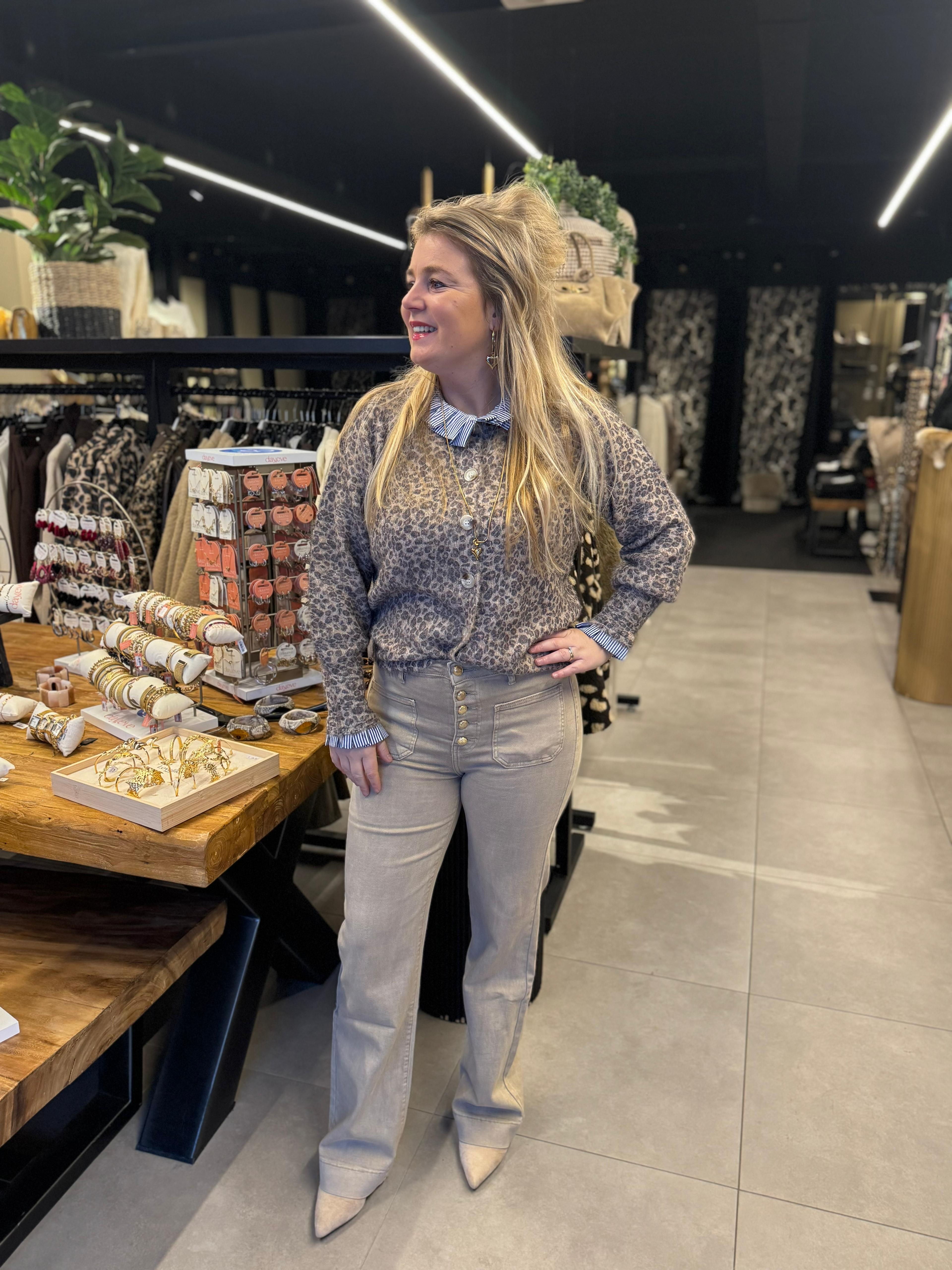 Broek Sara beige met knopen Y6188G#