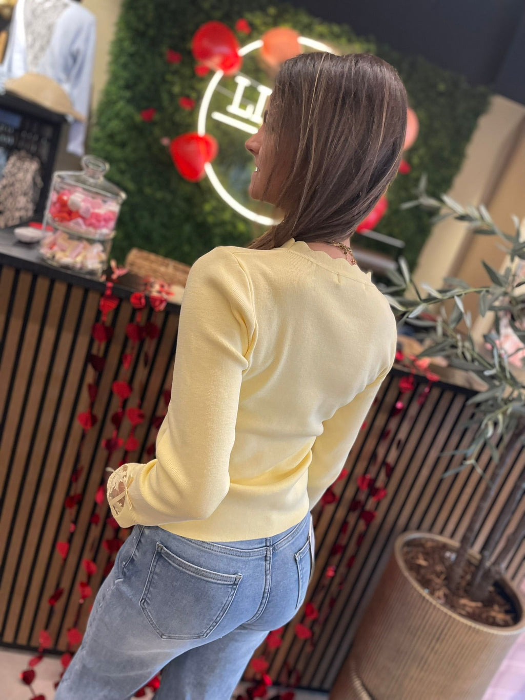 Truitje Fayenne geel