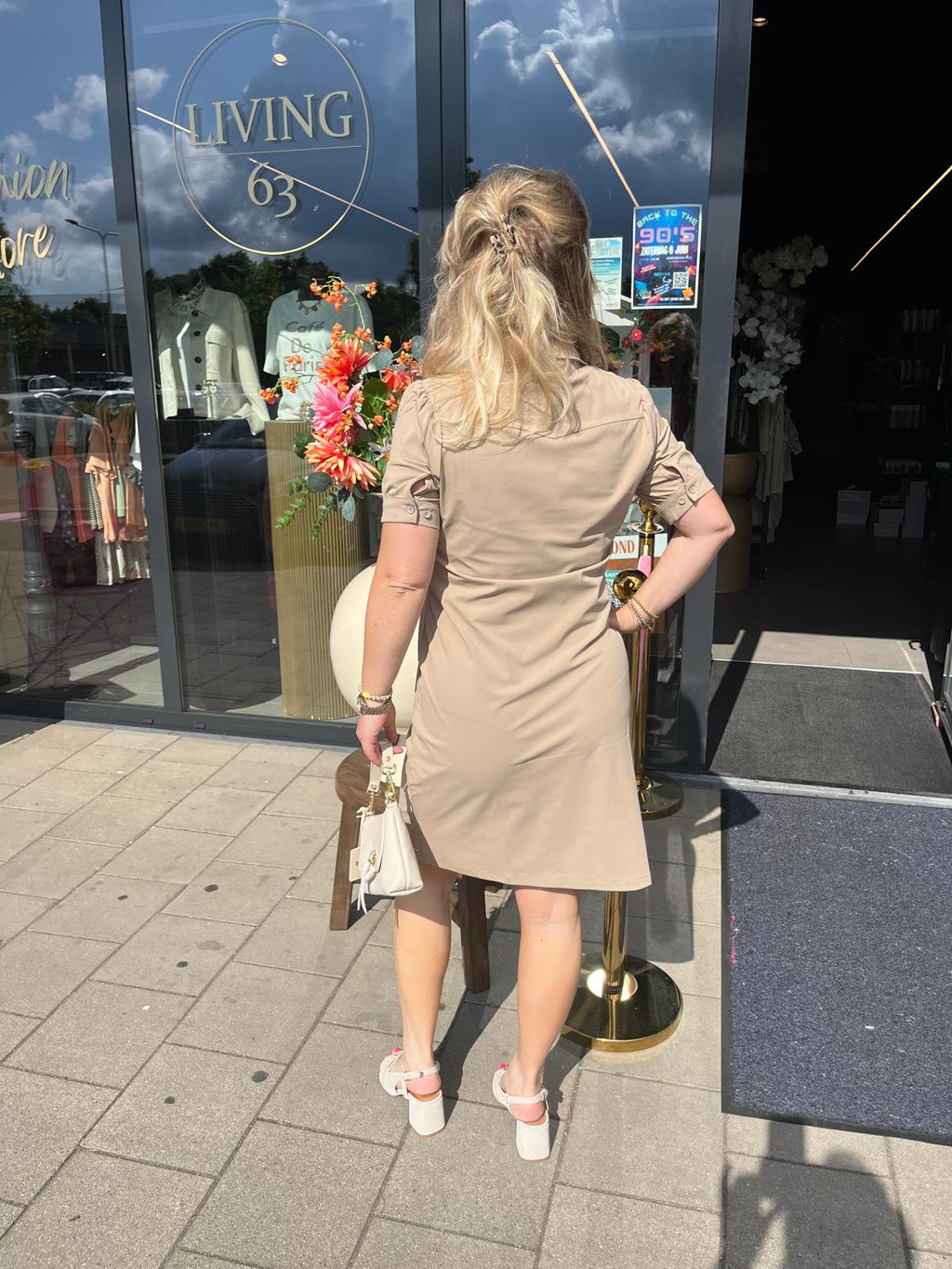 mi piace jurk korte mouw haley beige