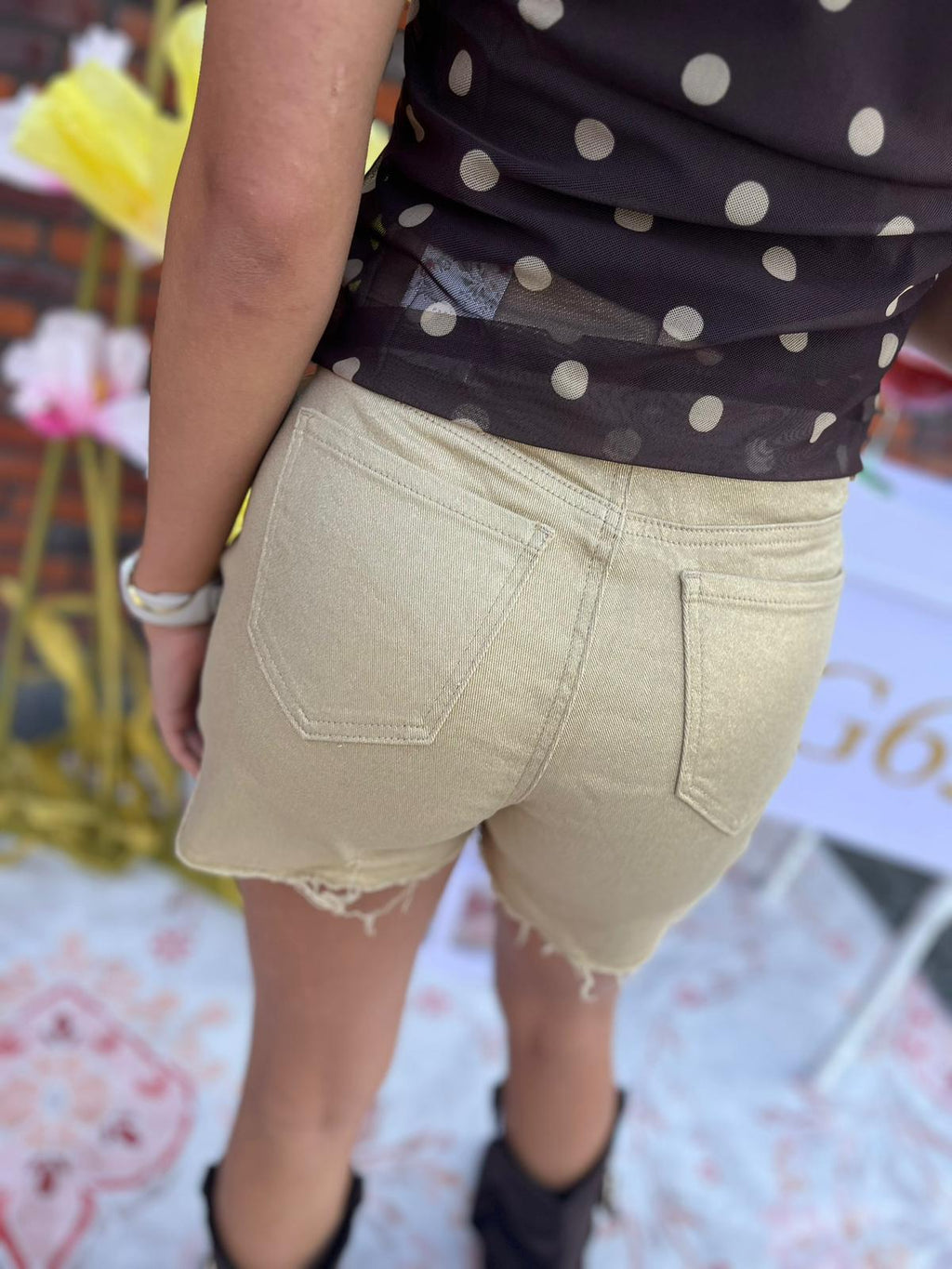 Goude korte broek