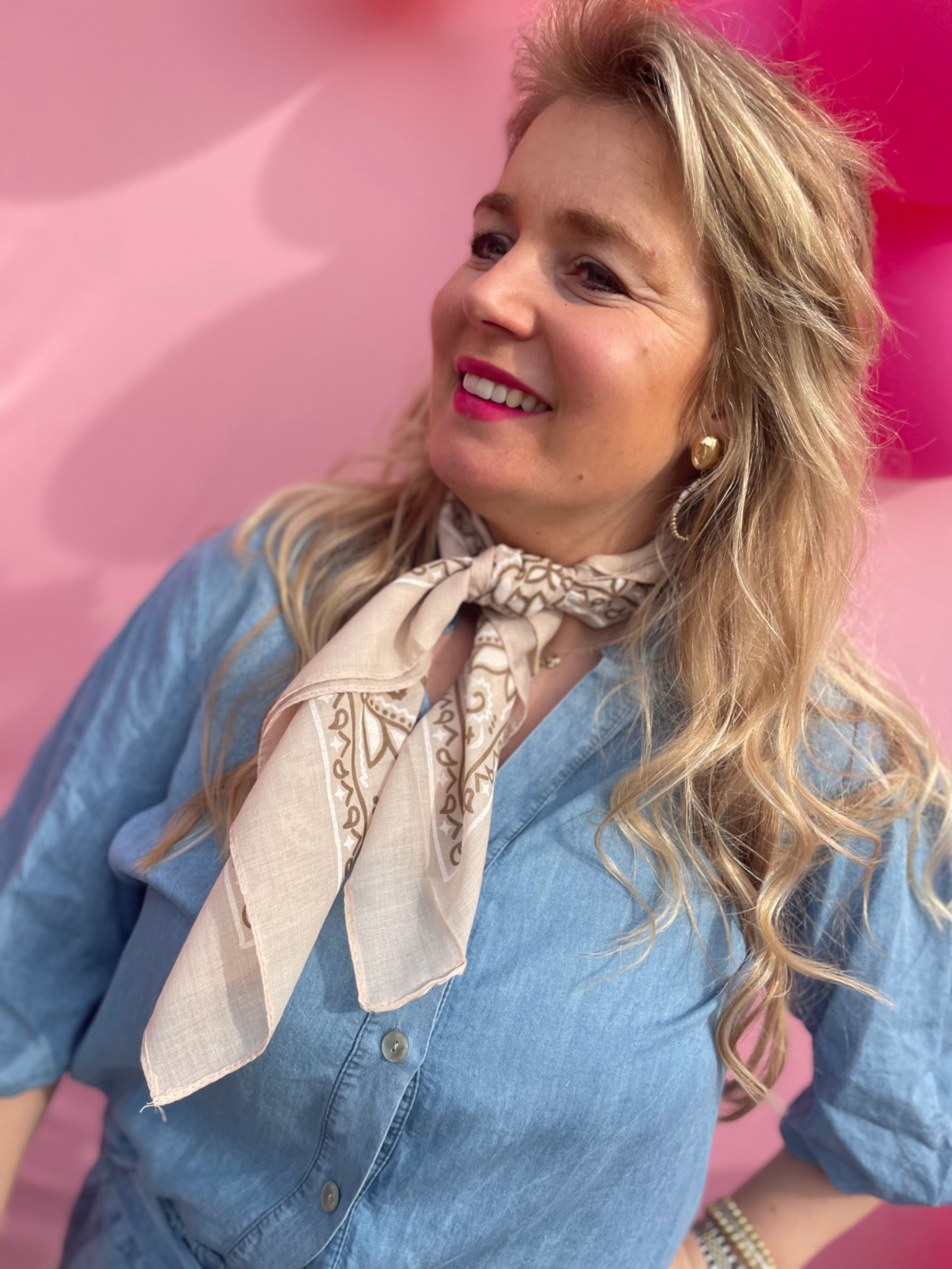 Sjaaltje Bobbi beige