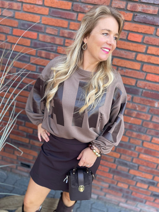 PRE-ORDERTrui taupe paris