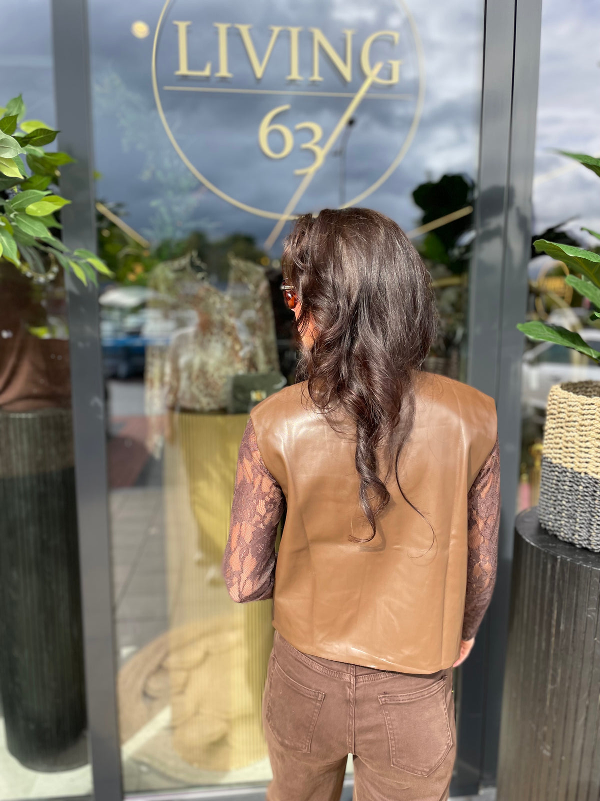 Leather look top bruin