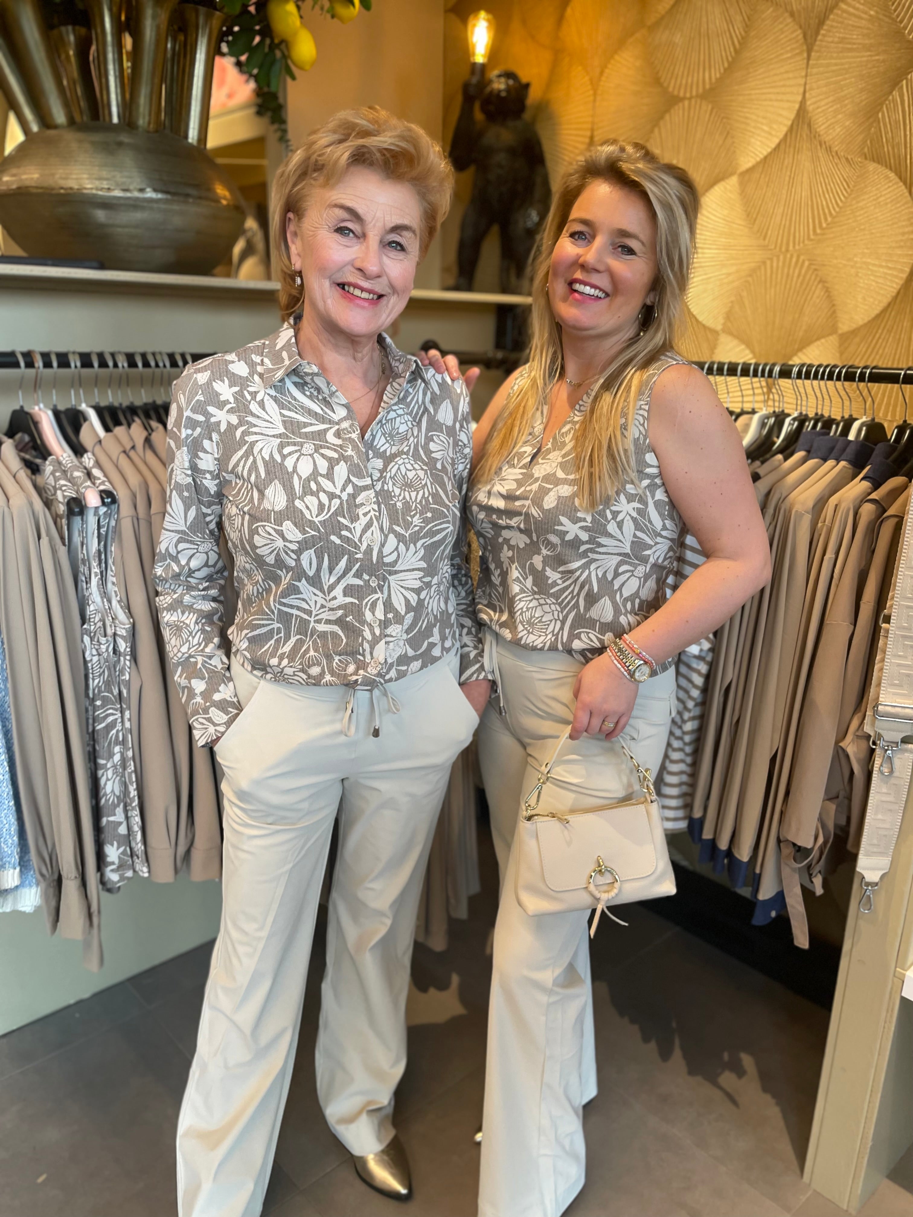 Mi Piace - travelstof hemdje Falcon Mona florals 202027