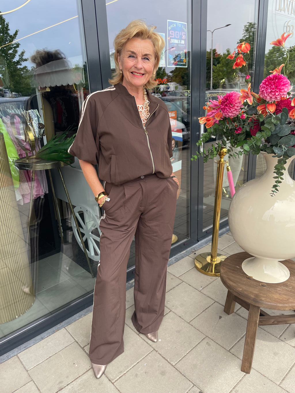 PRE-ORDER Gilet Lare Bruin Streep