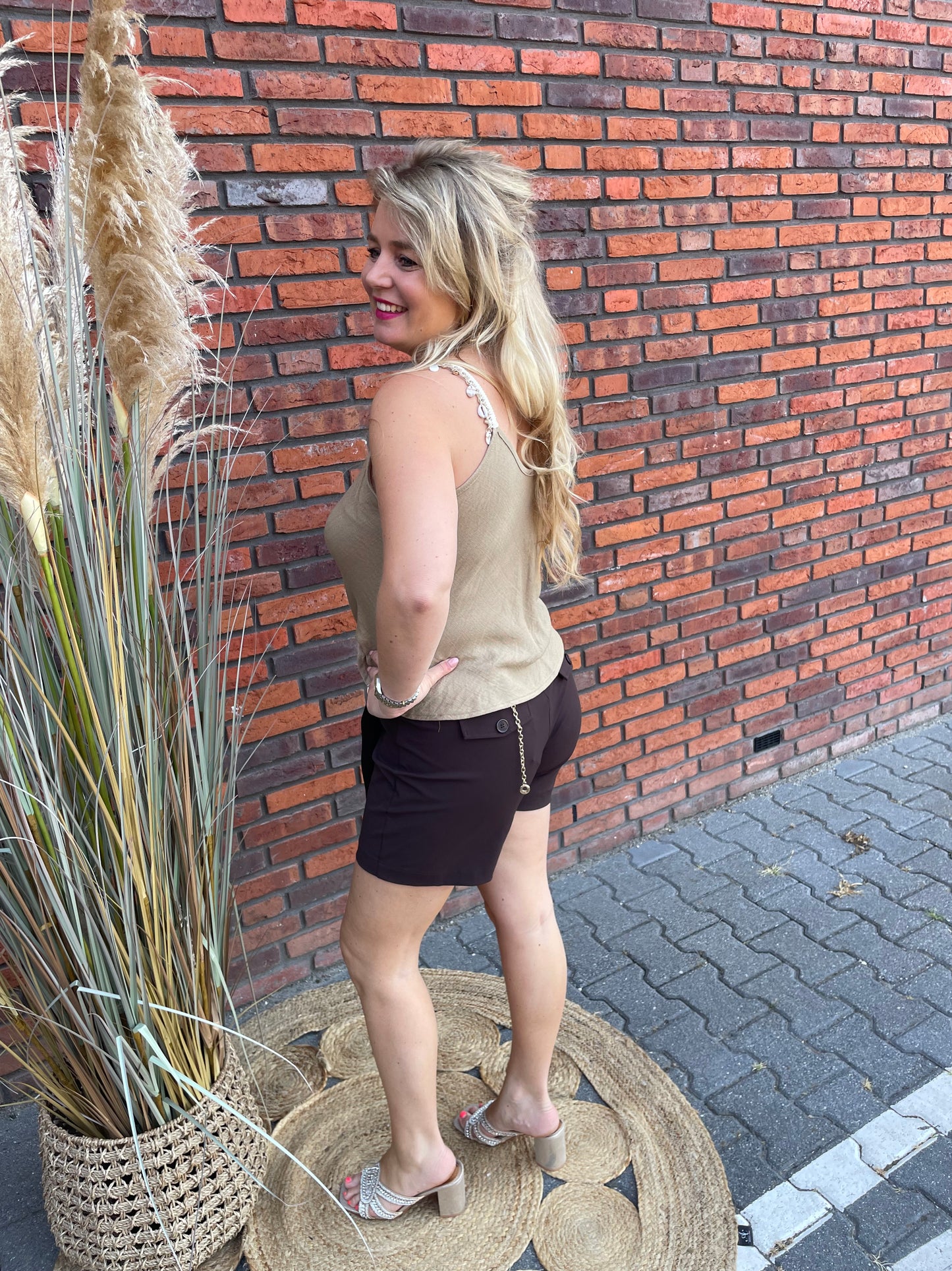 Top schelp taupe