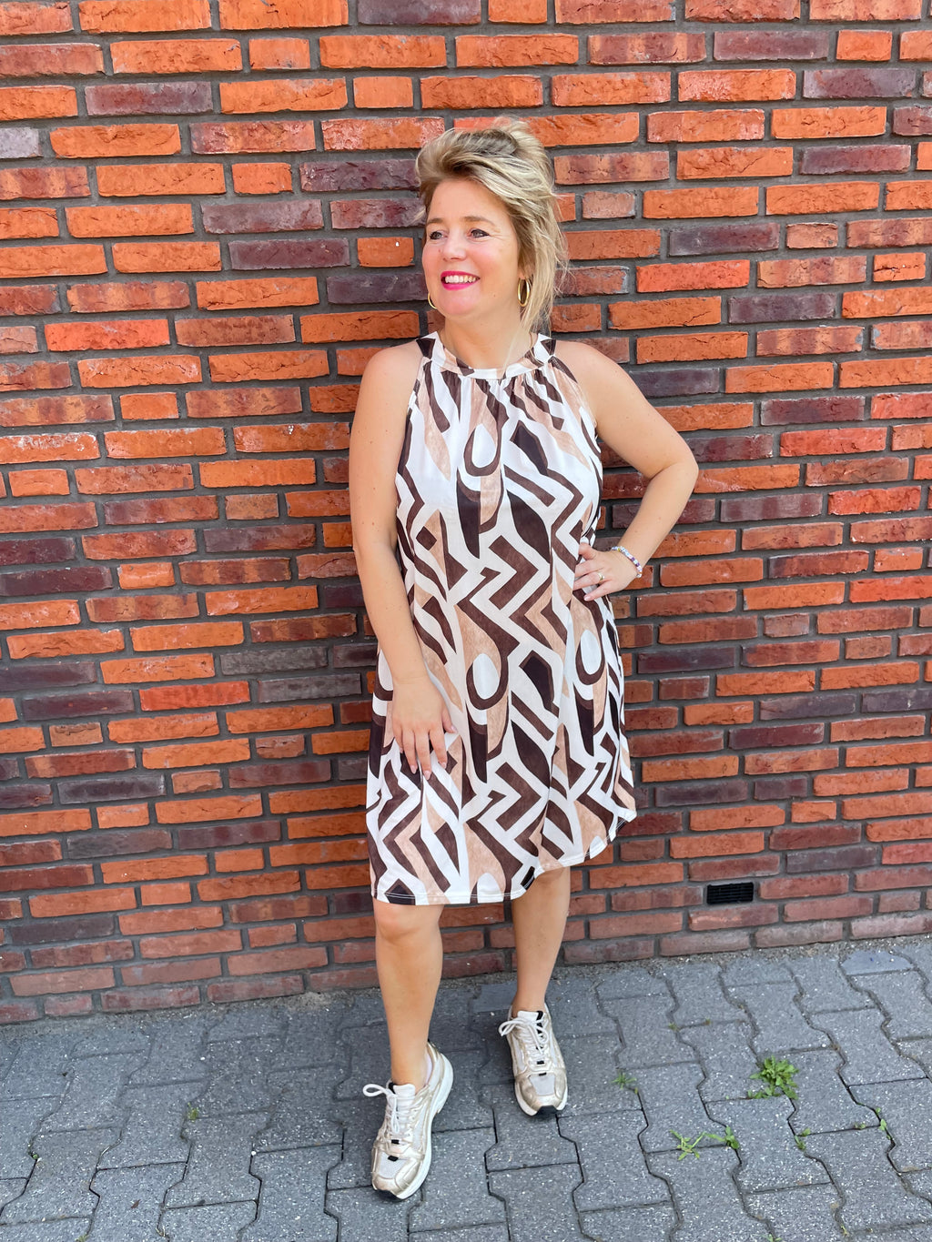 Halterjurk Print bruin