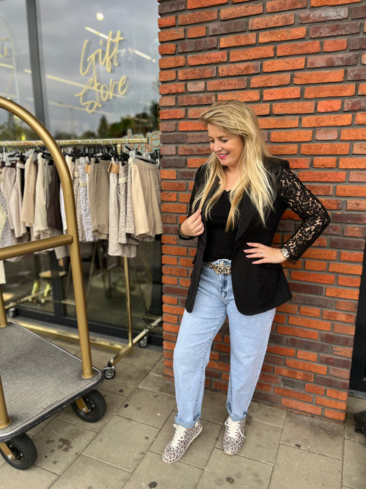 PRE-ORDERBlazer Hype zwart kant