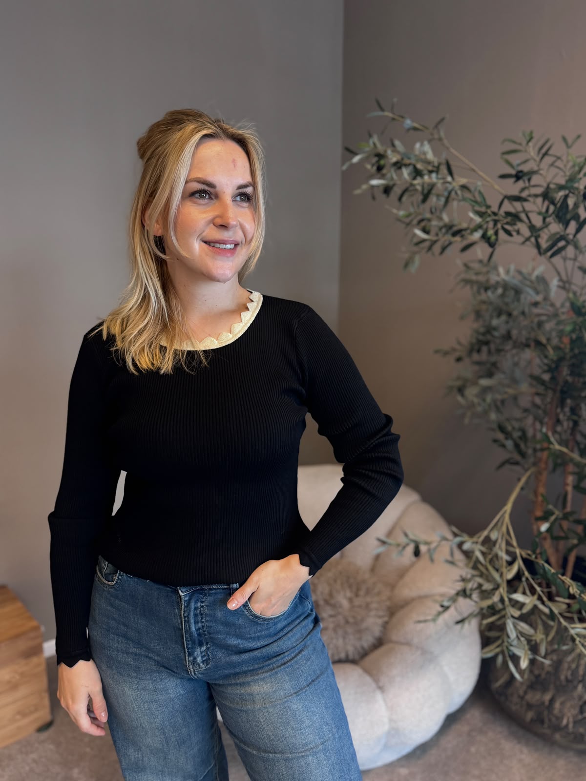 Top Basic randje zwart