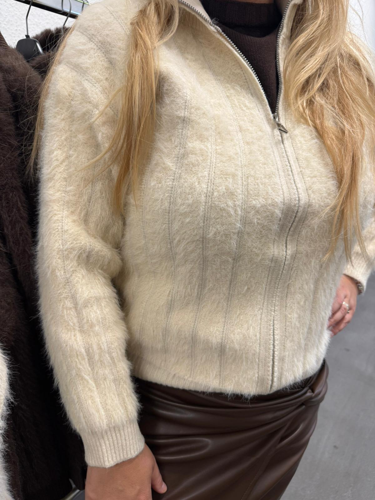 Vest Honey fluffy wolwit