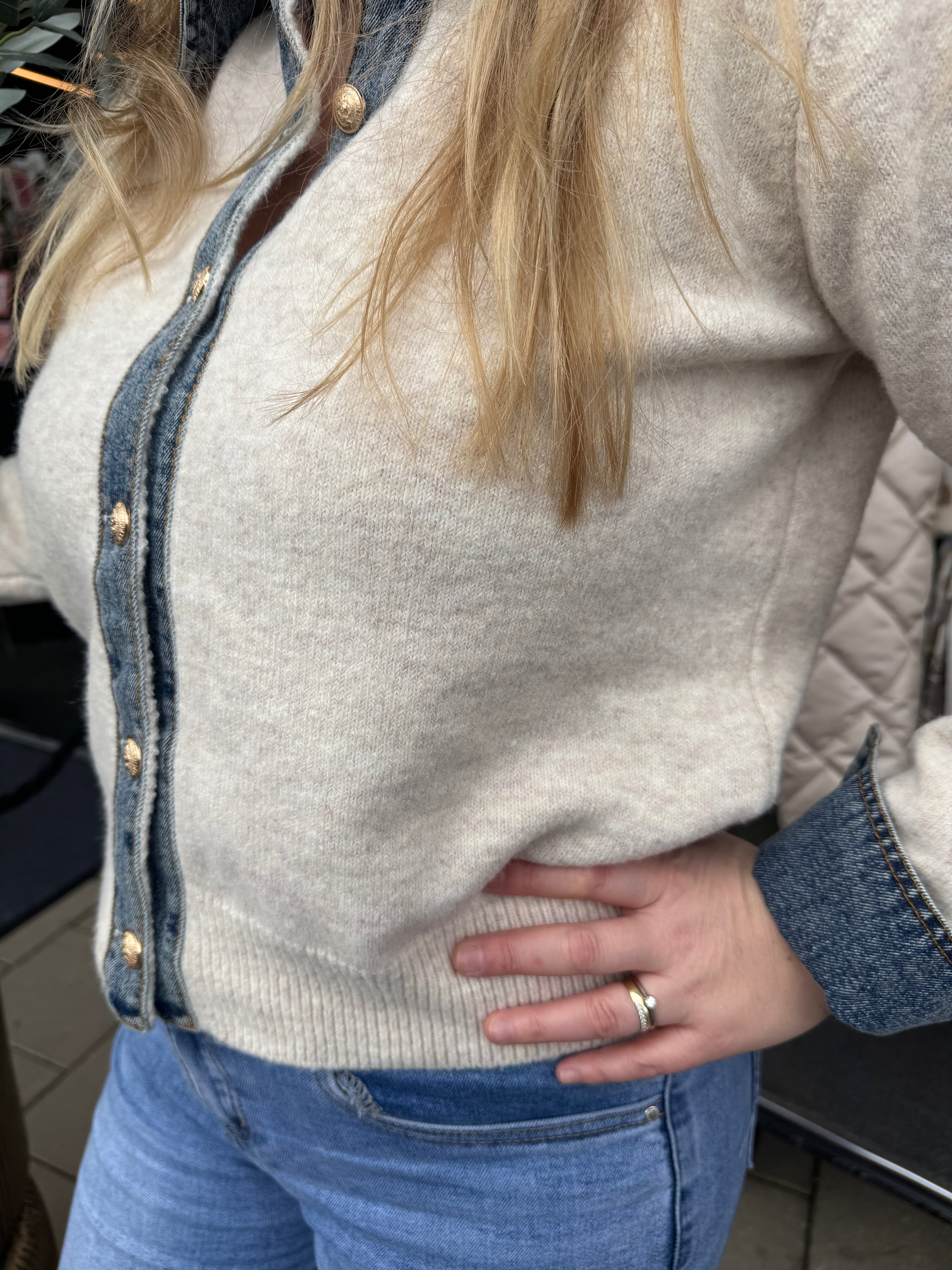 Vest Nola wolwit PRE-ORDER