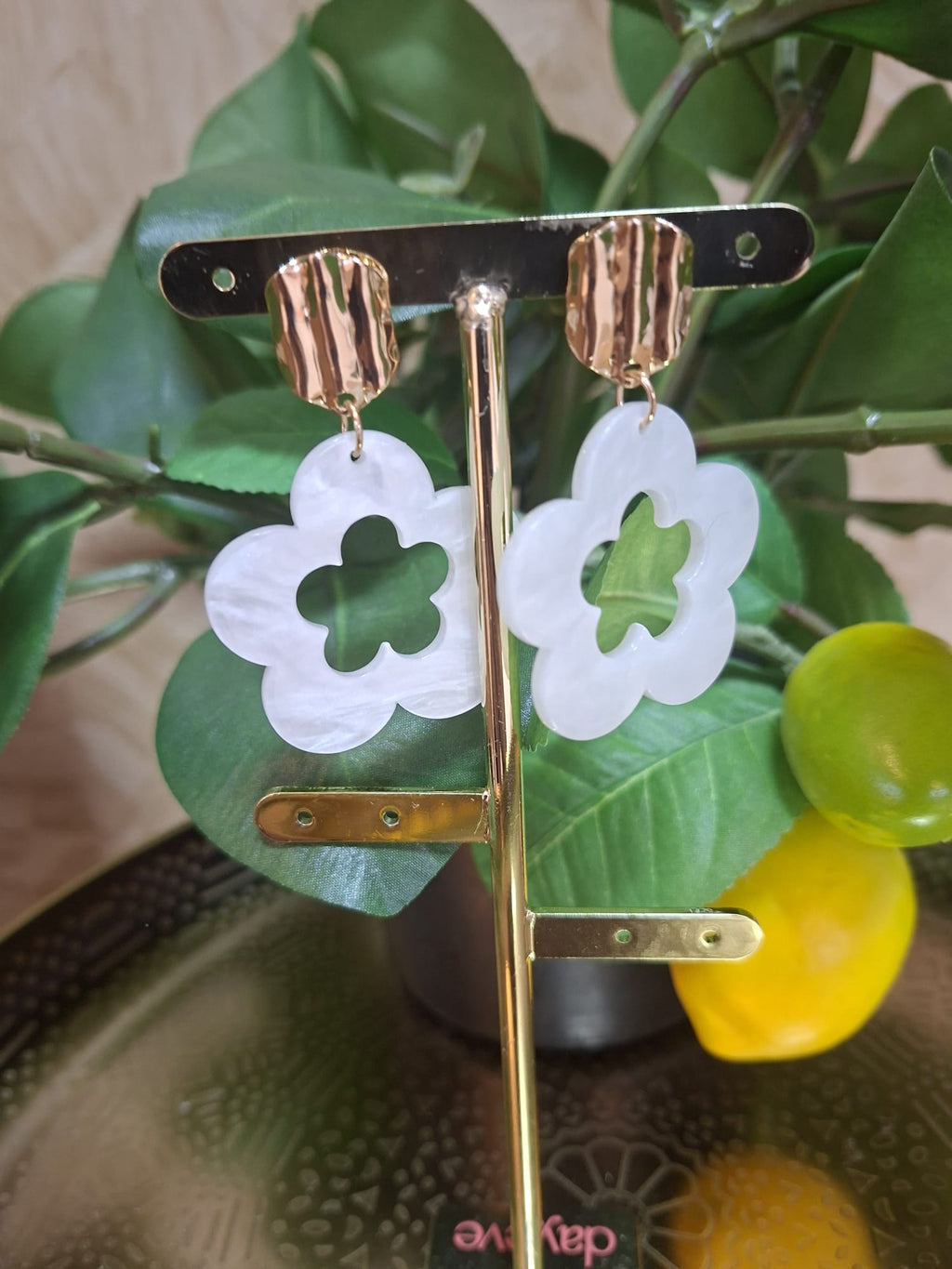 Bloem oorbel Day & Eve