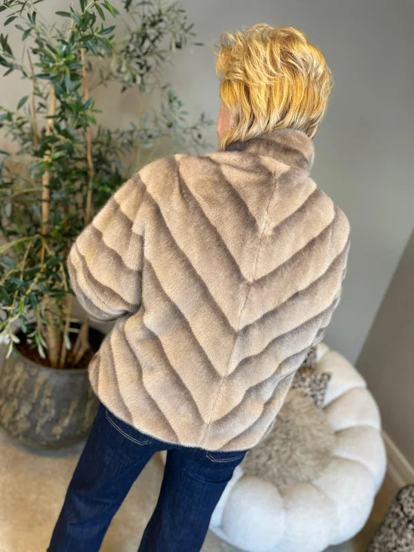 Bontjasje suus bruin