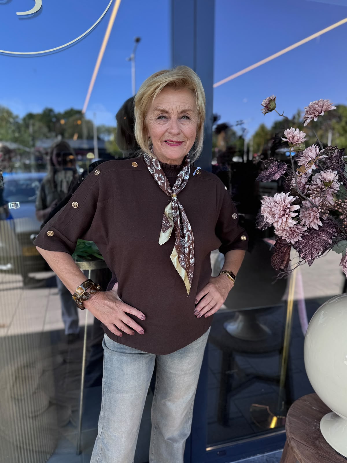 Trui Julie bruin