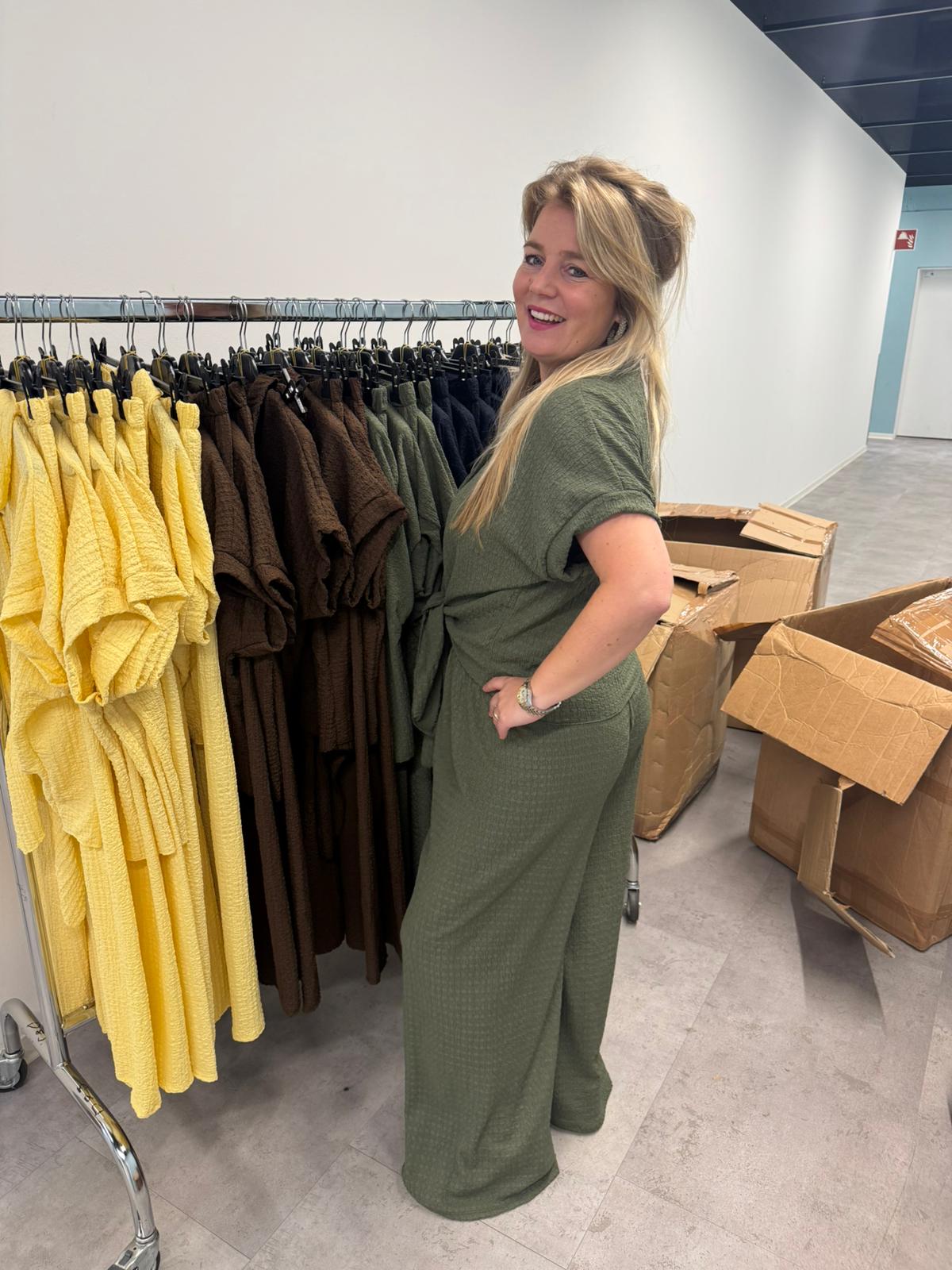 DEAL Tweedelige set Demy army groen