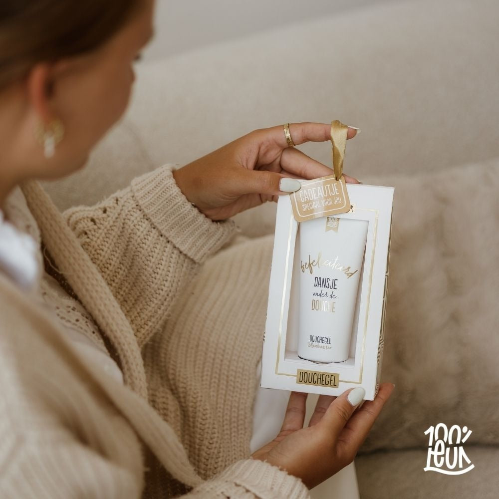 100% leuk douchegel-gefeliciteerd, dansje onder de douche