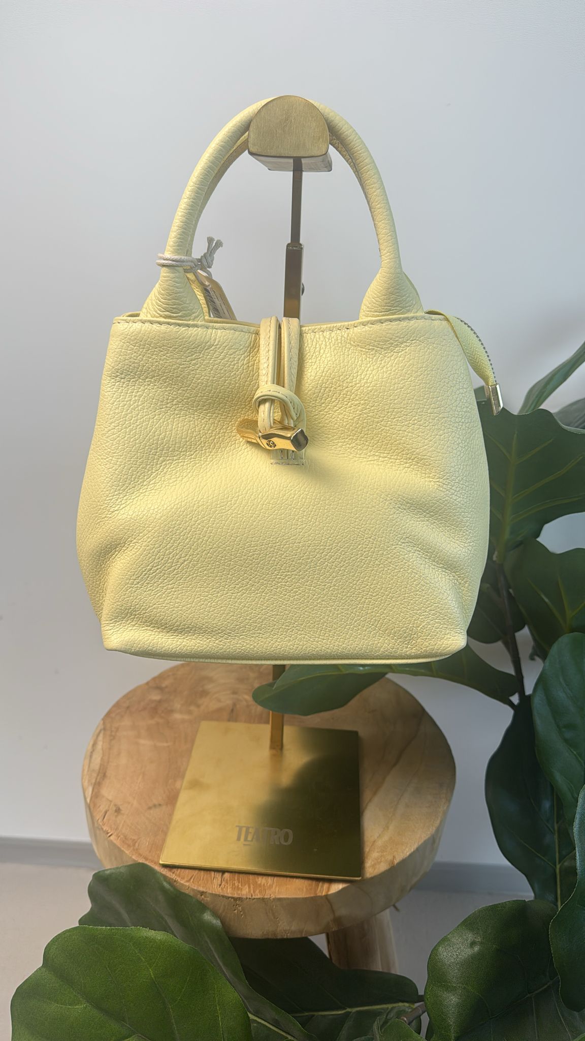 Tas Kay