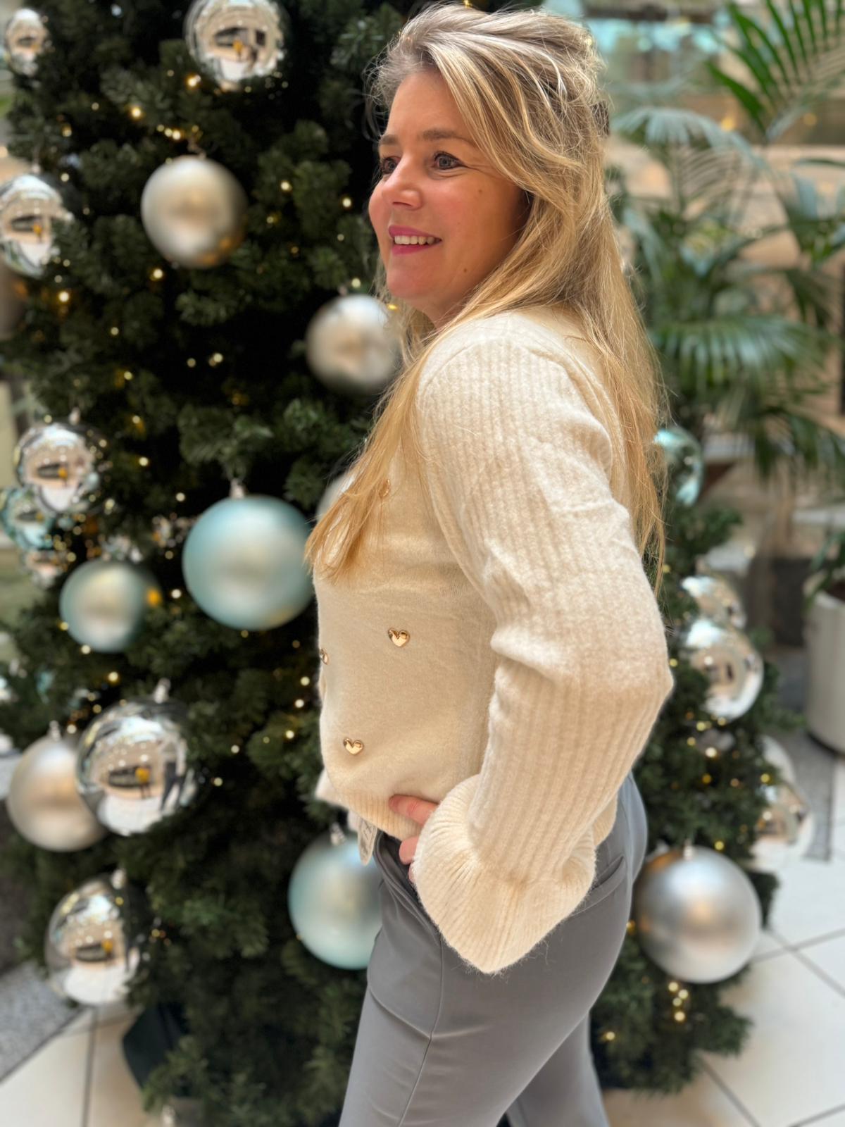 Vestje met gouden hartjes