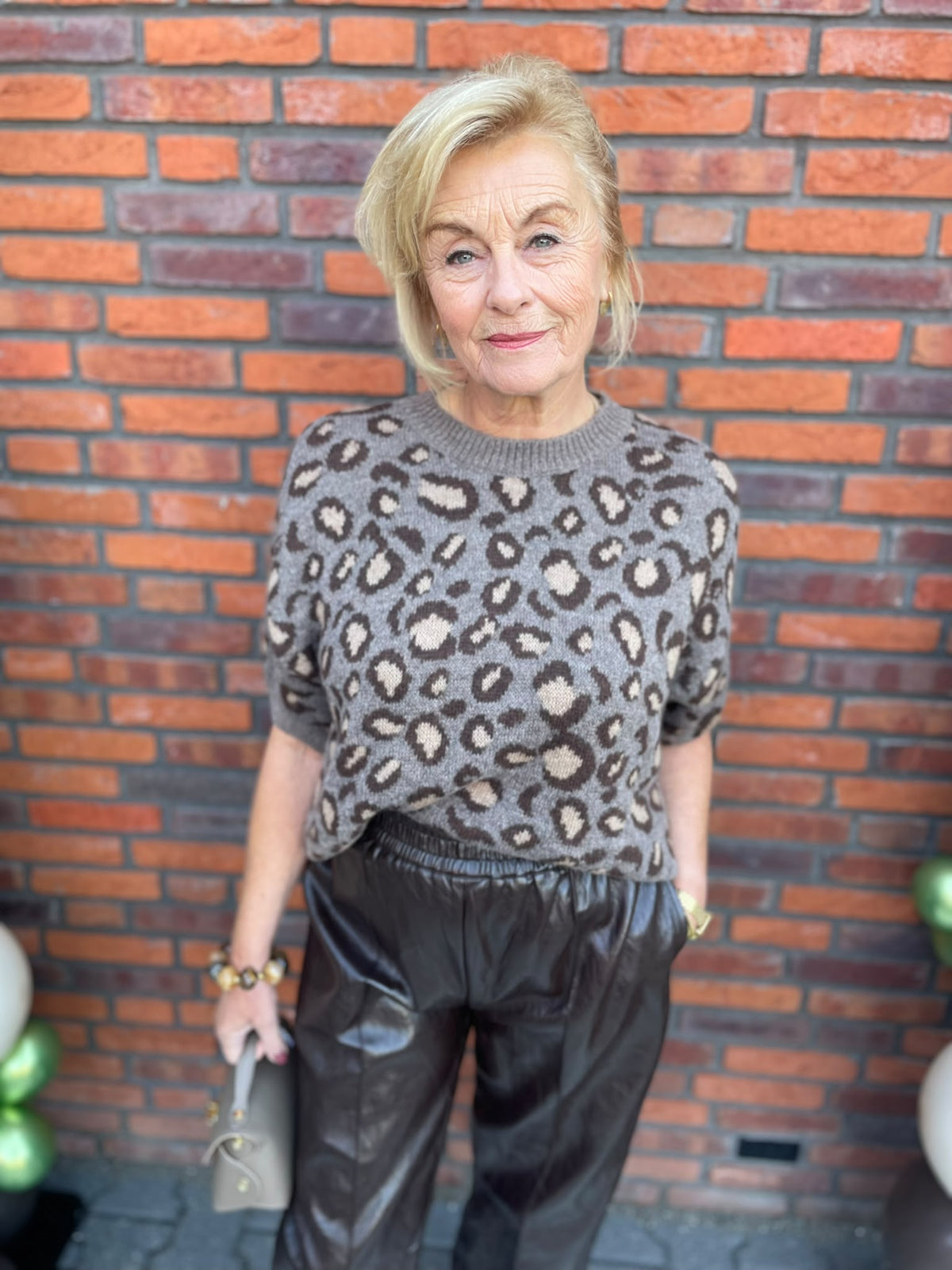 Truitje Bailey panter bruin