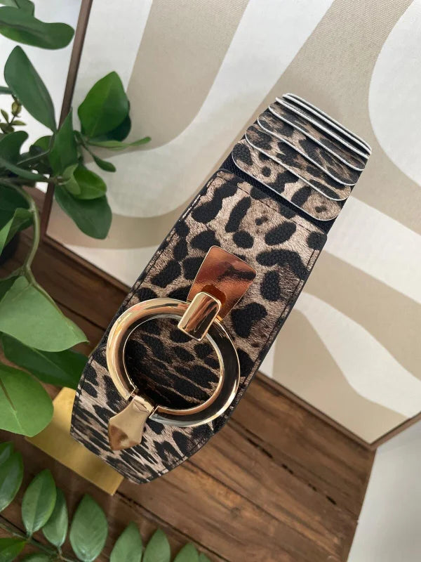 Riem panter met een grote gouden gesp