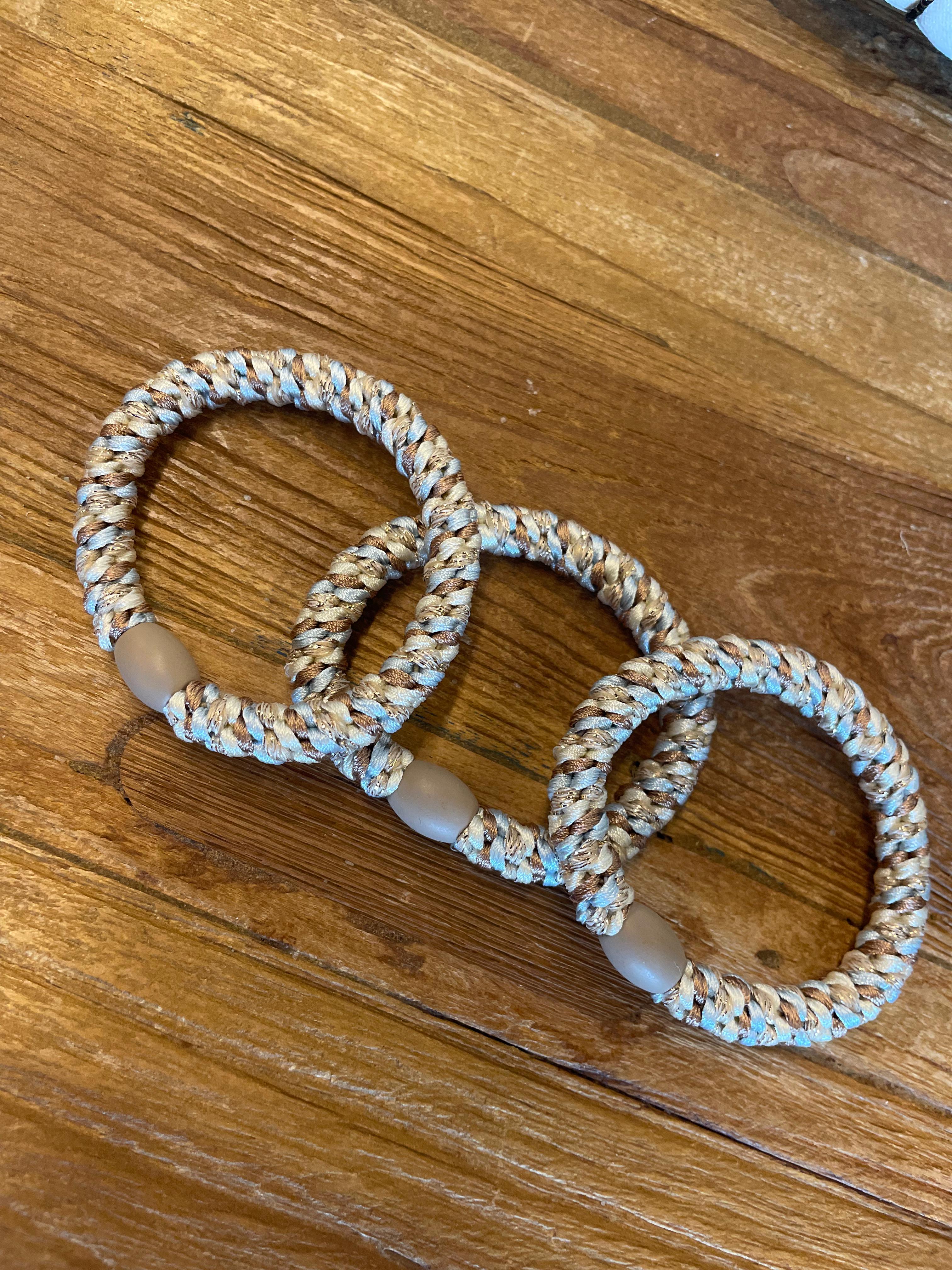 Kknekkie beige/blauw met glittertje